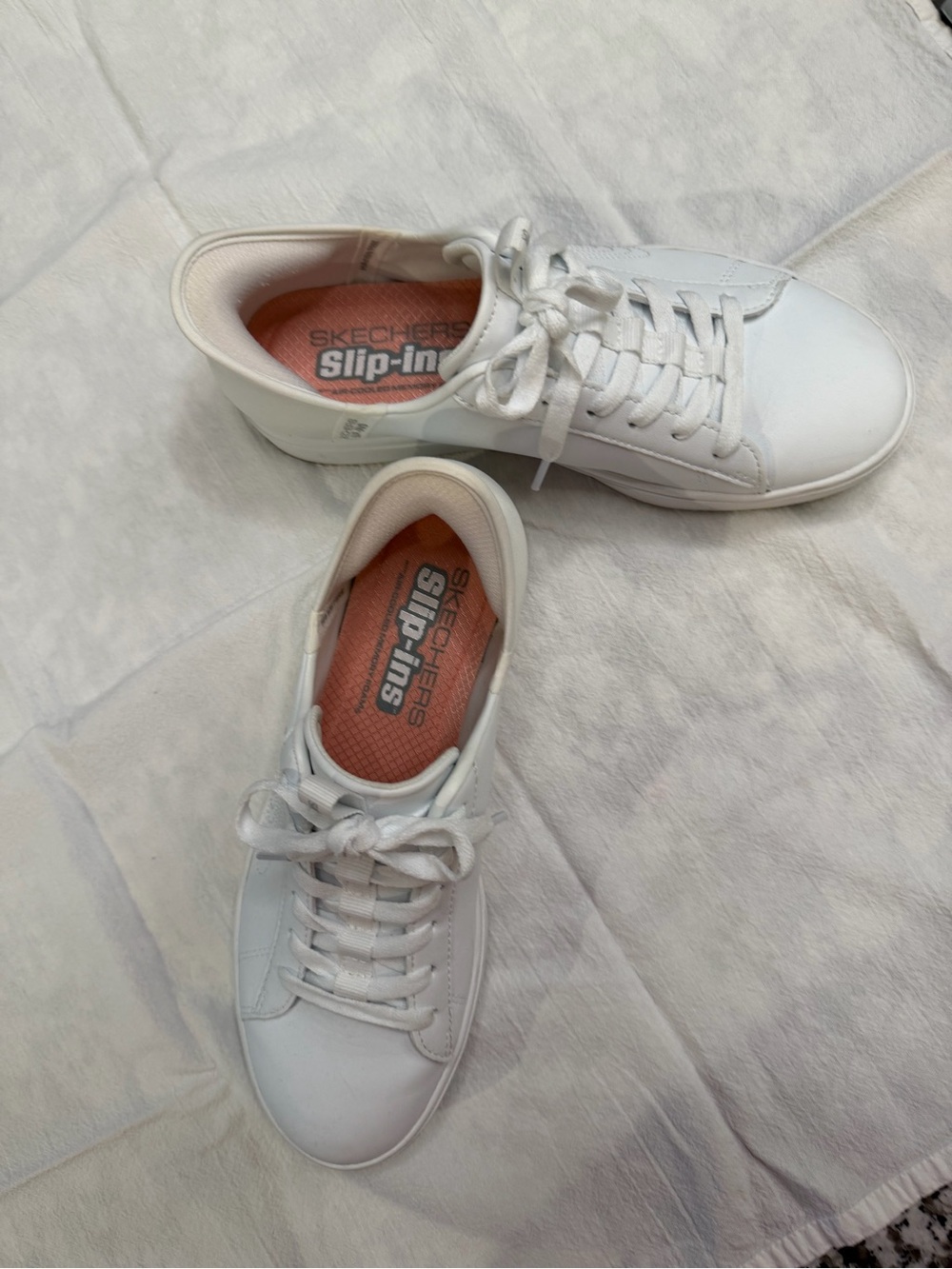 Skechers White Low-Top Lace-Up Sneakers - Picture 2 of 3